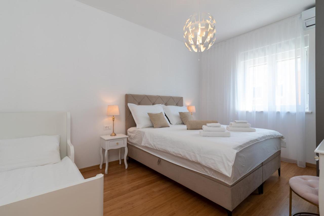 Infinity Apartment