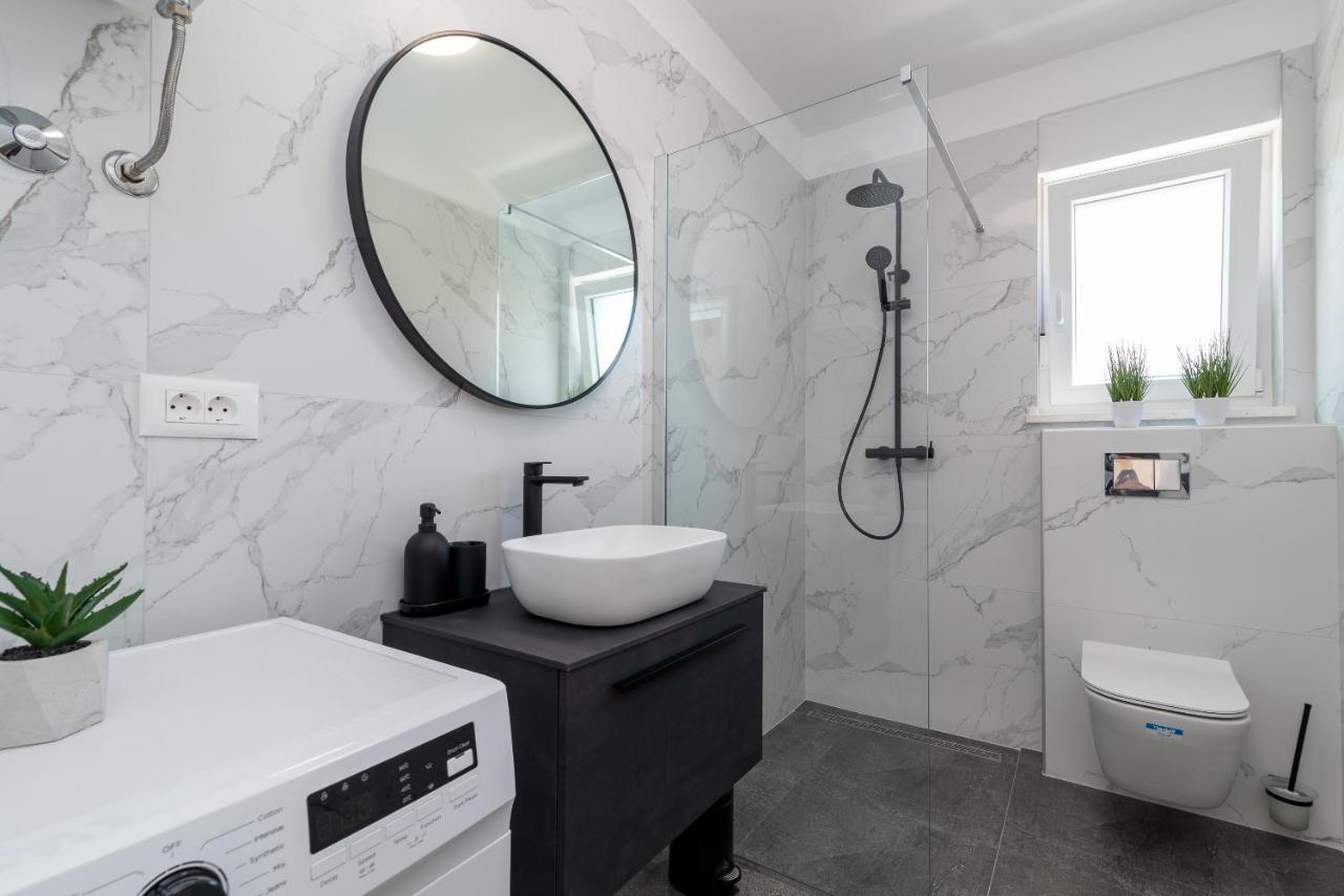 Apartment Infinity Trogir